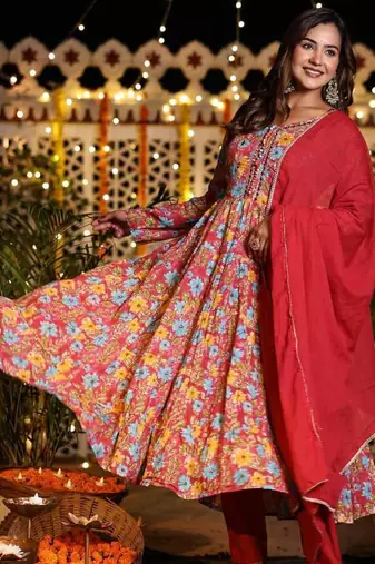 Cotton mulmul full-flare anarkali kurti-pant-dupatta  set