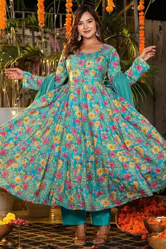Cotton mulmul full-flare anarkali kurti-pant-dupatta  set