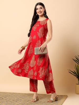 Women maroon rayon god printed & hand embroidery work kurta with trousers set 1