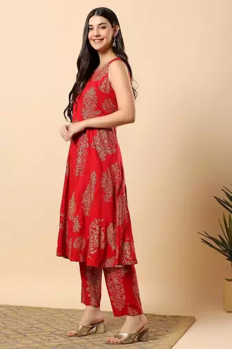 Women maroon rayon god printed & hand embroidery work kurta with trousers set