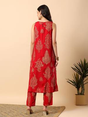 Women maroon rayon god printed & hand embroidery work kurta with trousers set 3