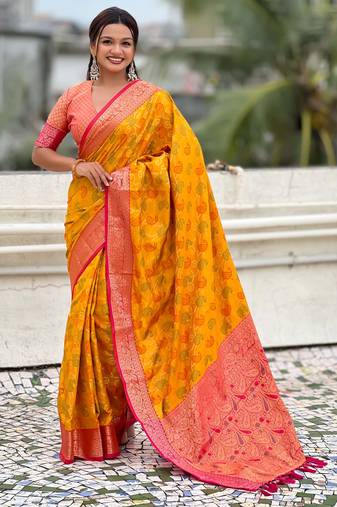Soft silk zari woven bandhani patola saree with contrast weaves
