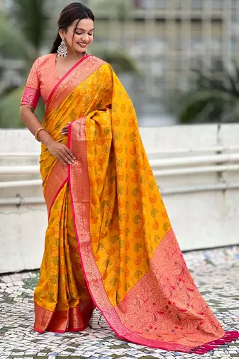 Soft silk zari woven bandhani patola saree with contrast weaves