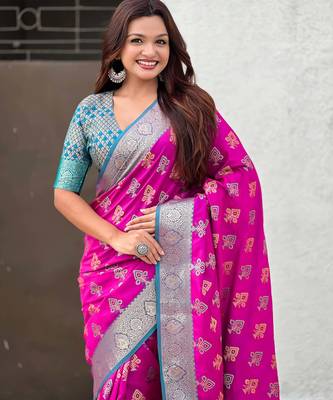 soft silk zari woven ikat patola saree with contrast weaves 2