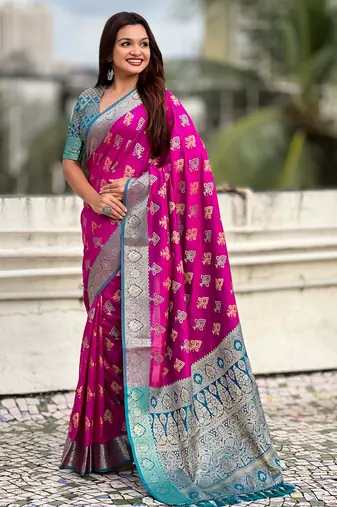 soft silk zari woven ikat patola saree with contrast weaves