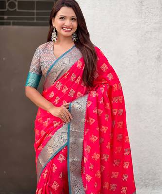 soft silk zari woven ikat patola saree with contrast weaves 2
