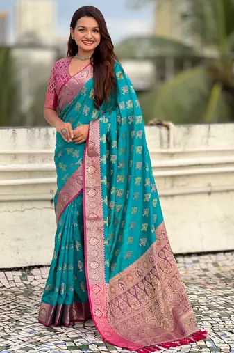 soft silk zari woven ikat patola saree with contrast weaves