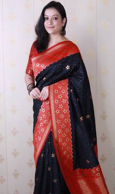 Soft silk banarasi wavy unique zari woven saree 2