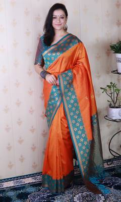 Soft silk banarasi wavy unique zari woven saree 1