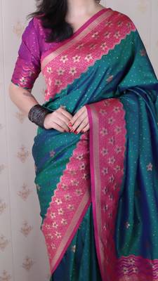Soft silk banarasi wavy unique zari woven saree 3