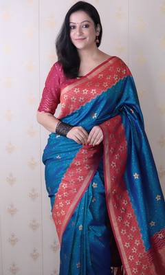 Soft silk banarasi wavy unique zari woven saree 2