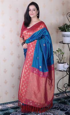Soft silk banarasi wavy unique zari woven saree 5
