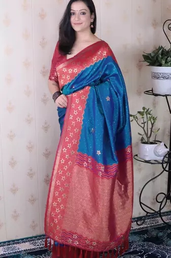 Soft silk banarasi wavy unique zari woven saree