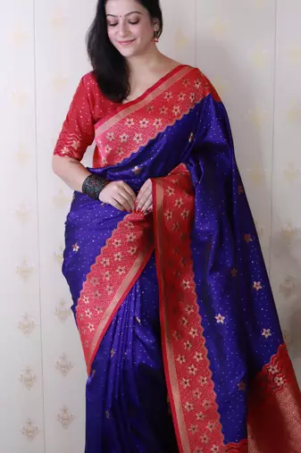 Soft silk banarasi wavy unique zari woven saree