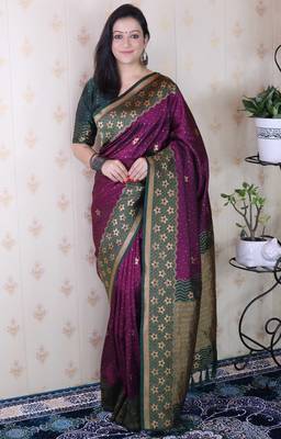 Soft silk banarasi wavy unique zari woven saree 1
