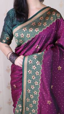 Soft silk banarasi wavy unique zari woven saree 3