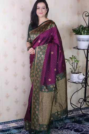 Soft silk banarasi wavy unique zari woven saree