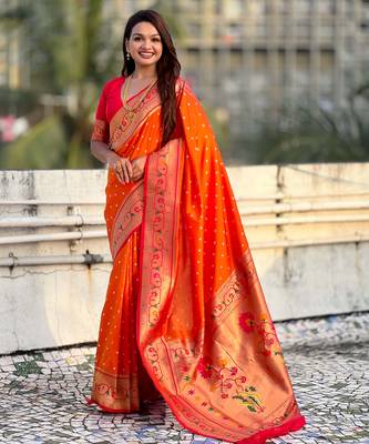 Woven bandhani paithani fusion silk saree 1
