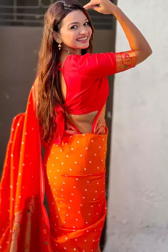 Woven bandhani paithani fusion silk saree