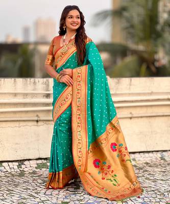 Woven bandhani paithani fusion silk saree 3
