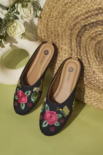 women's black ethnic embroidered slip-on mojari mules | traditional juttis for casual & festive wear