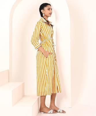 Navy blue tropical print angrakha style cotton kurta top 3