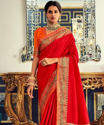 Women's red soft silk blend woven woven saree with unstitched blouse piece 2