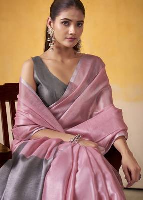 Women's pink tissue silk blend solid saree with unstitched silk blend blouse piece 2