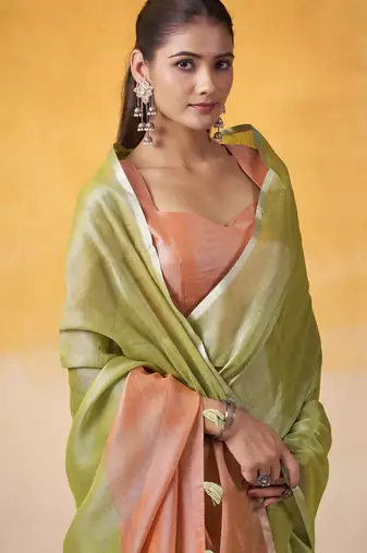 Women's parrot green tissue silk blend solid saree with unstitched silk blend blouse piece