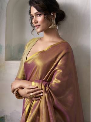 Women's mauve tissue silk blend solid saree with unstitched silk blend blouse piece 4