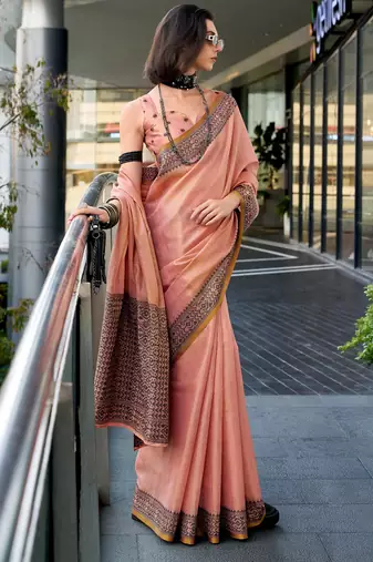 Women's peach silk blend woven saree with unstitched silk blend blouse piece