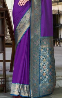 Women's purple soft silk blend zari woven saree with unstitched silk blend blouse piece 3