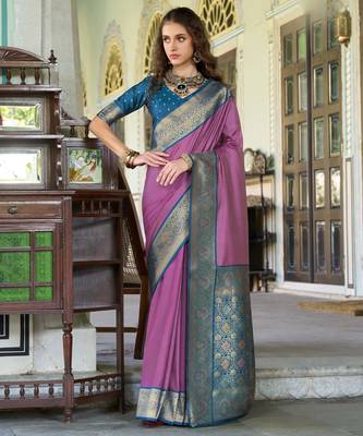 Women's onion soft silk blend zari woven saree with unstitched silk blend blouse piece 1