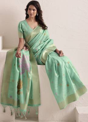 Women's sea green soft linen jacquard saree with unstitched silk blend blouse piece 2