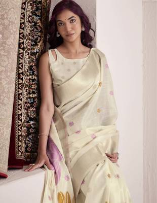 Women's cream soft linen jacquard saree with unstitched silk blend blouse piece 3