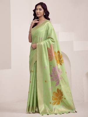 Women's pista soft linen jacquard saree with unstitched silk blend blouse piece 1