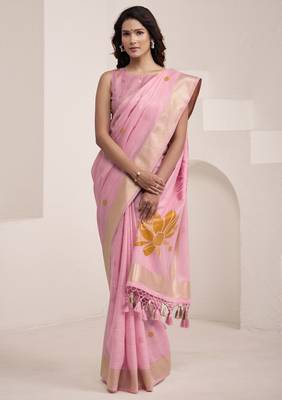Women's pink soft linen jacquard saree with unstitched silk blend blouse piece 2