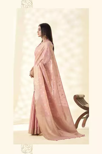 Women's pink silk blend zari woven saree with unstitched silk blend blouse piece