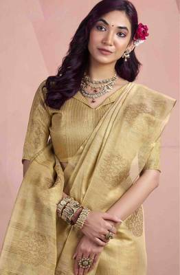 Women's beige tissue silk blend zari woven saree with unstitched silk blend blouse piece 4
