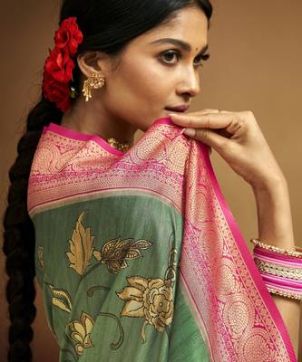Women's green tissue silk blend kalamkari saree with unstitched silk blend blouse piece 4