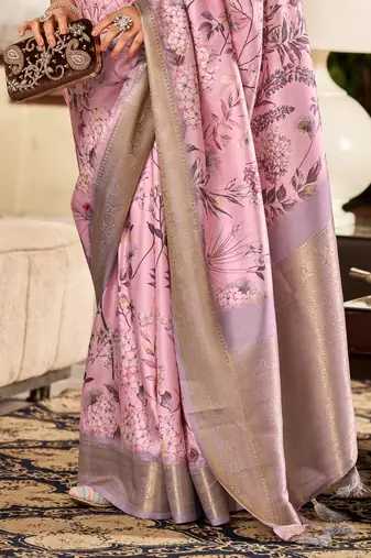 Women's baby pink handloom silk blend saree with unstitched silk blend blouse piece
