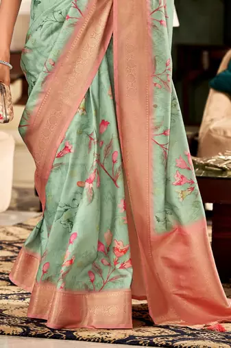 Women's sea green handloom silk blend saree with unstitched silk blend blouse piece