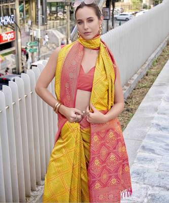 Women's yellow soft silk blend bandhani saree with unstitched silk blend blouse piece 3