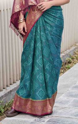 Women's rama soft silk blend bandhani saree with unstitched silk blend blouse piece 3