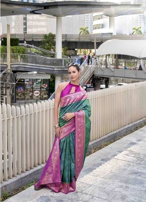 Women's dark green soft silk blend bandhani saree with unstitched silk blend blouse piece 1
