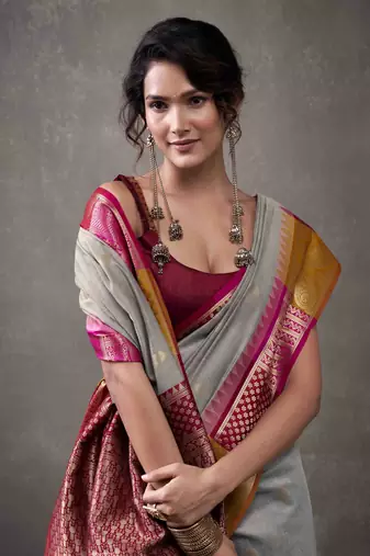 Women's grey modal cotton zari woven saree with unstitched silk blend blouse piece