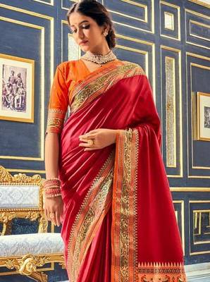 Women's maroon soft silk blend woven saree with unstitched silk blend blouse piece 3