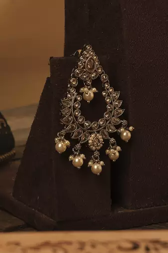 Paisley oval shape gold plated brown kundan stone long haram necklace set with maang tikka for women
