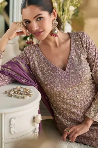 Lavender heavy georgette Suit