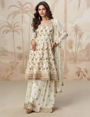 White heavy fox georgette Suit 1